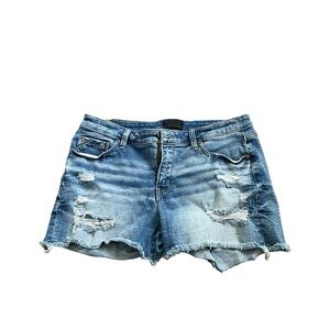 Women shorts